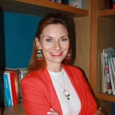 Gina Hollands smiling