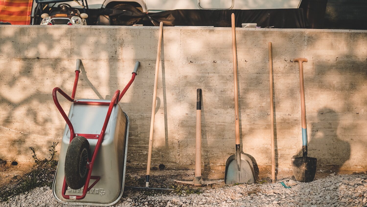 Millionaire influencers were selling spades in the gold rush No Wanky